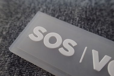 Toppe di gomma fatte a mano di logo per etichette uniformi/di gomma dell'abbigliamento